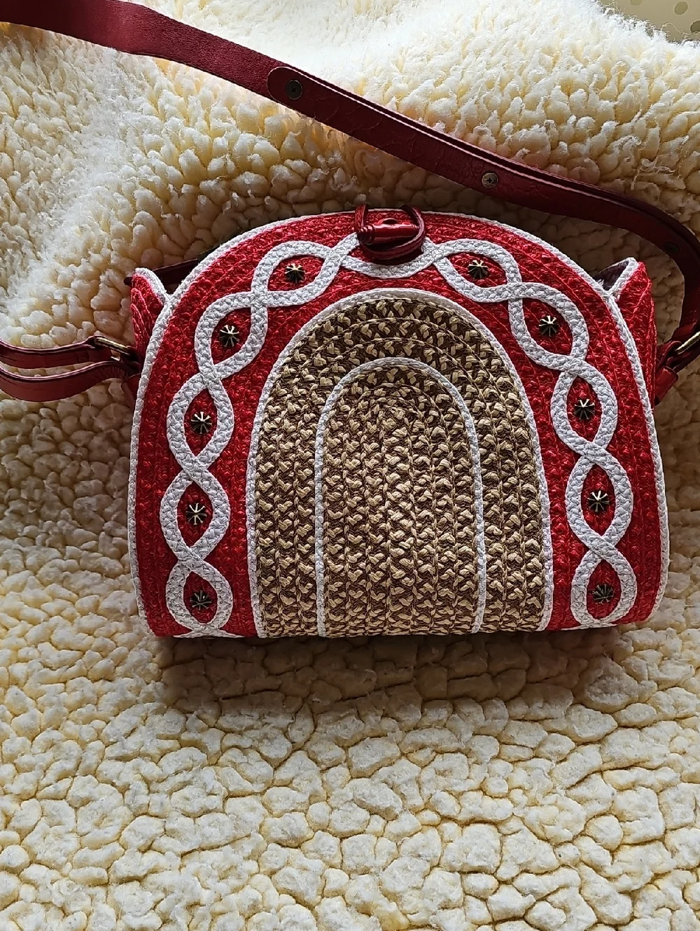Eric Javits Red and Natural Woven Crossbody Bag 9" W N 9" Deep - Picture 1 of 2